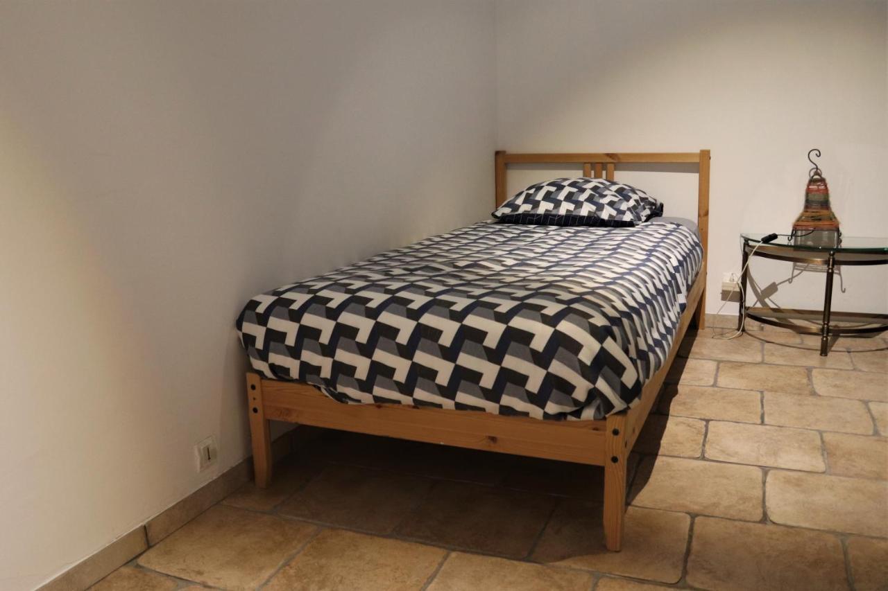 La Petite Grande Apartment Lurs Ngoại thất bức ảnh